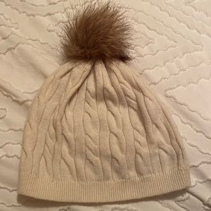 TALBOTS Cable Knit Light Weight Hat With Faux Fur PomPom Lambswool Blend